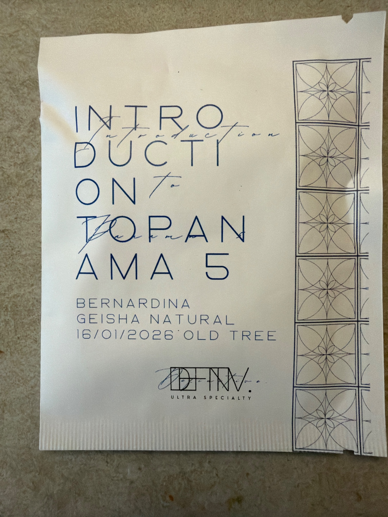 Definitive. Introduction to Panama 5 - Bernardina Geisha Natural Old Treeの袋